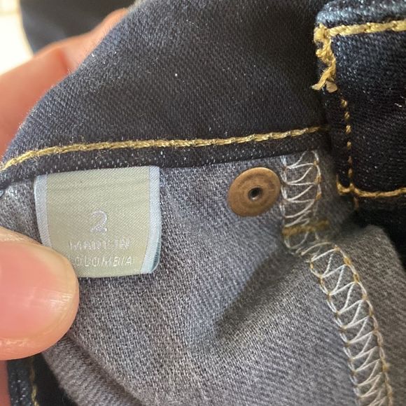 2 For $25 Michael Kors skinny jeans size 2 - Picture 6 of 12